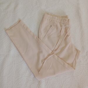 H&M Women's Dress Pants, Size 4, Cream, Capri Style.
